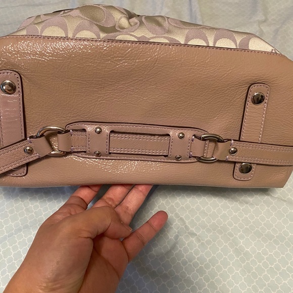 Authentic Coach purse - Picture 5 of 6